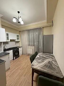 Kirayə verilir 1 otaqlı mənzil 42 m² — Bakı 1 otaq 42.00 m²