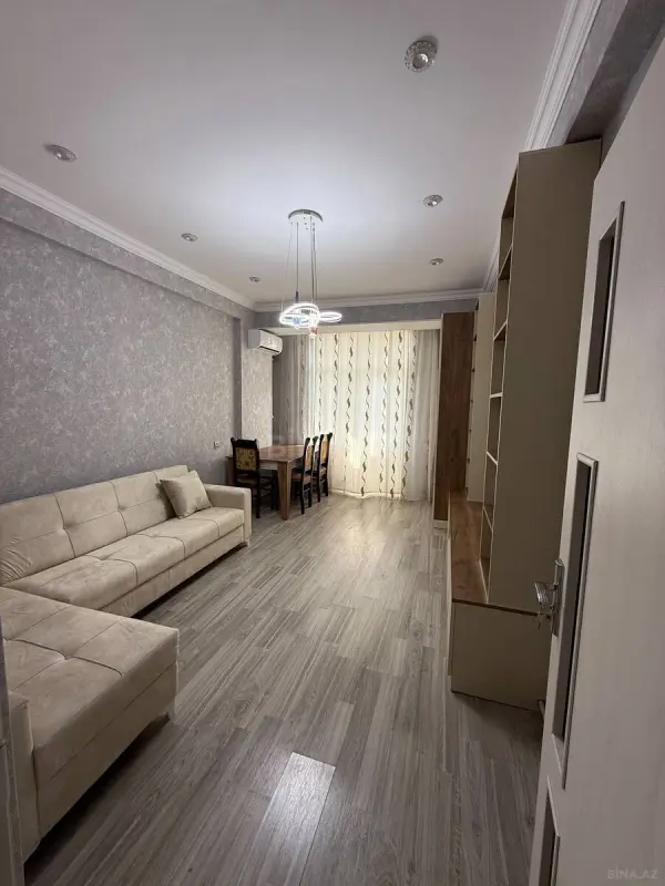 Satılır 1 otaqlı mənzil 42 m²
