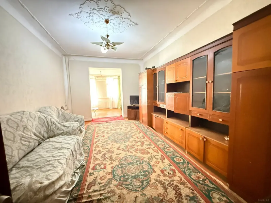 Satılır 2 otaqlı mənzil 58 m²