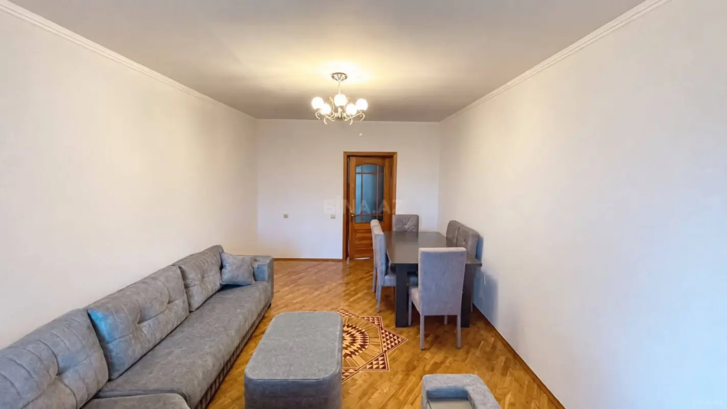 Satılır 3 otaqlı mənzil 90 m²