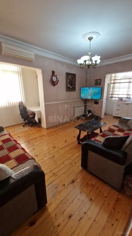 Kirayə verilir 2 otaqlı mənzil 52 m²