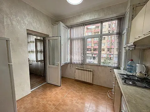 Kirayə verilir 2 otaqlı mənzil 65 m² — Bakı, İnşaatçılar 2 otaq 65.00 m²