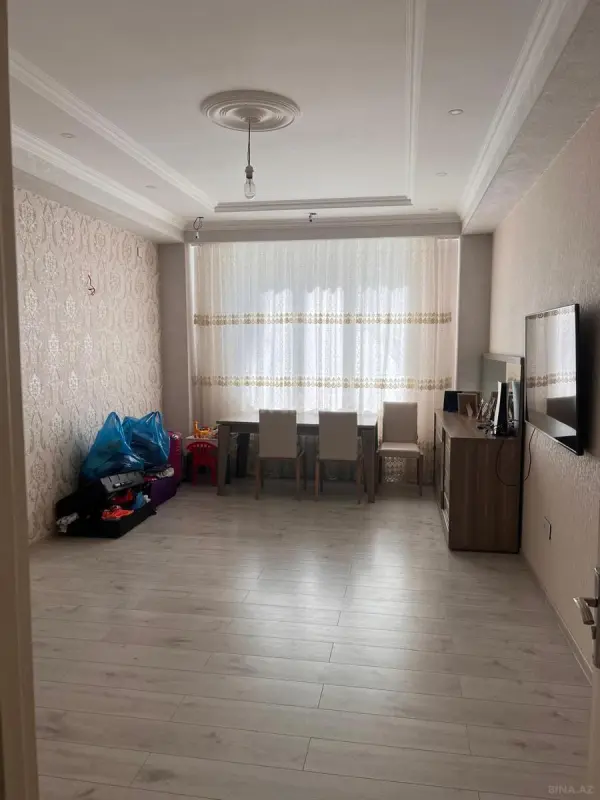 Kirayə verilir 3 otaqlı mənzil 115 m²