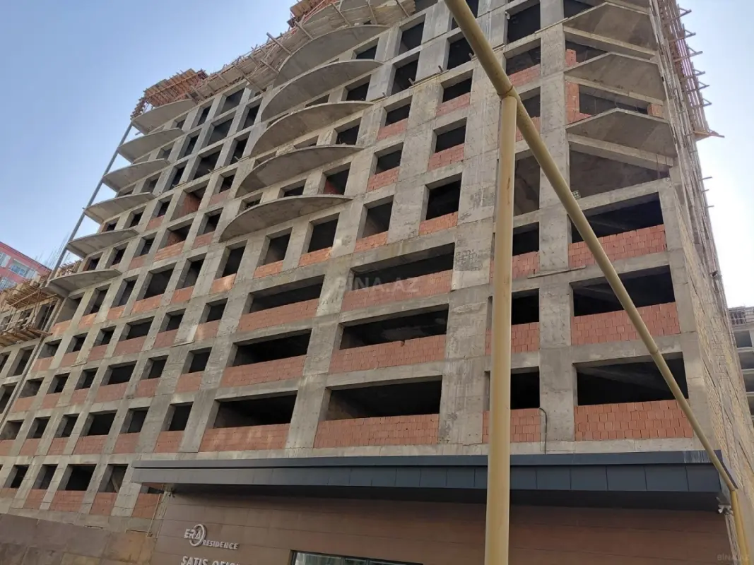 Satılır 2 otaqlı mənzil 96.6 m²