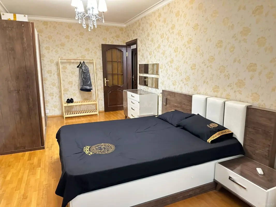 Satılır 3 otaqlı mənzil 85 m²