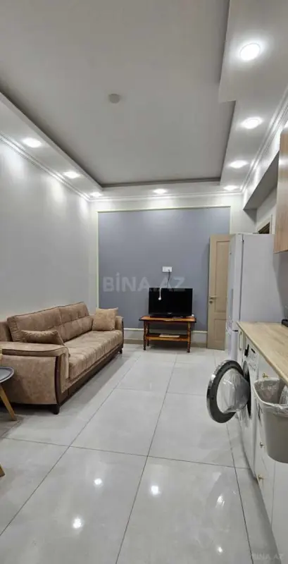 Kirayə verilir 2 otaqlı mənzil 65 m²