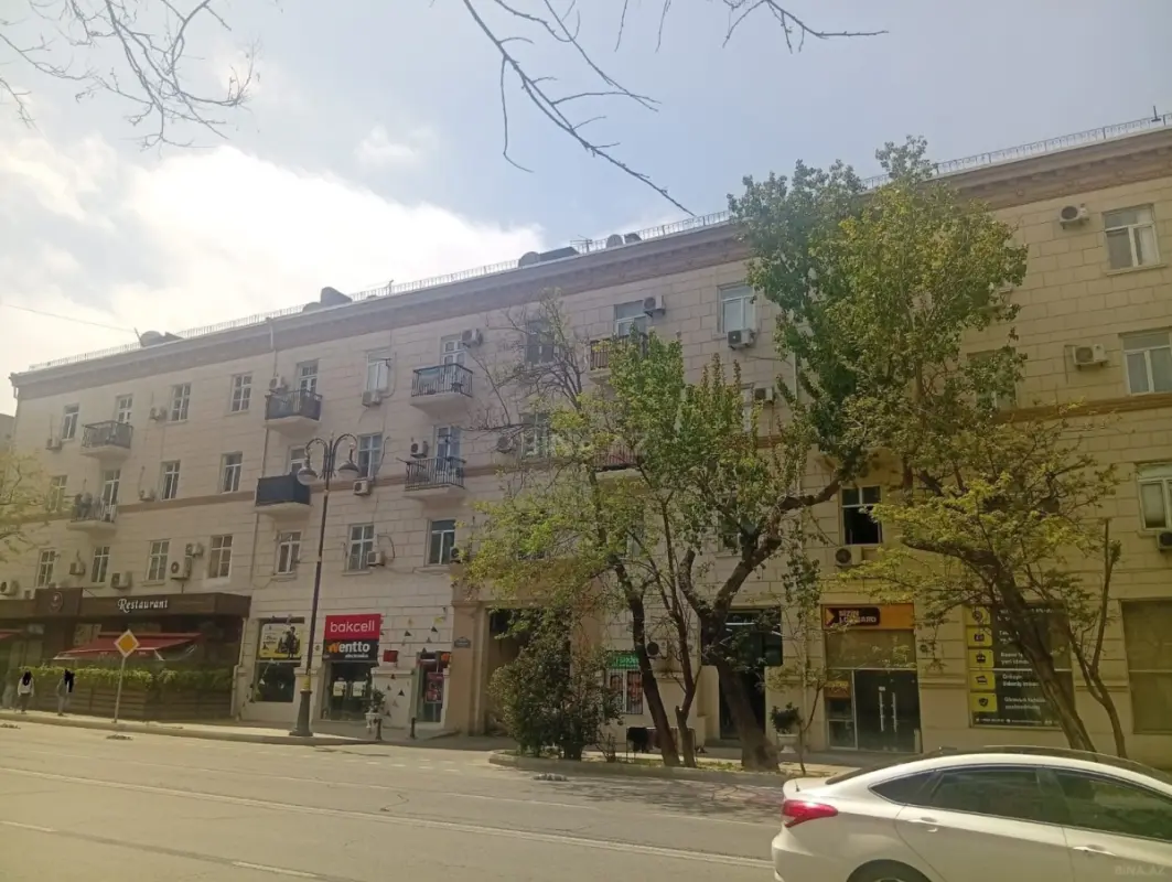 Satılır 1 otaqlı mənzil 19 m²