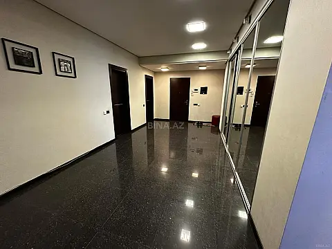 Kirayə verilir 4 otaqlı mənzil 190 m² — Bakı, Nərimanov 4 otaq 190.00 m²