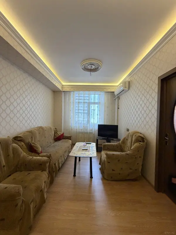 Satılır 3 otaqlı mənzil 72 m²