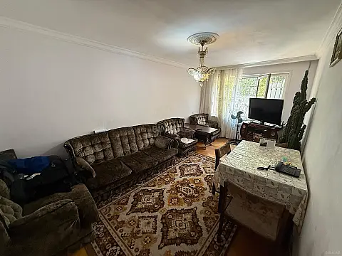 Satılır 3 otaqlı mənzil 70 m² — Bakı 3 otaq 70.00 m²