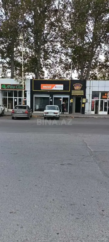Satılır obyekt 300 m²