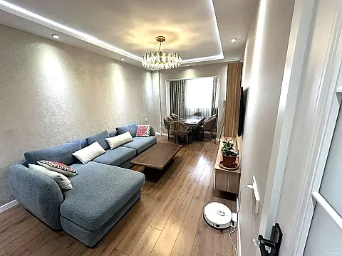 Satılır 2 otaqlı mənzil 70 m² — Bakı, Həzi Aslanov qəs. 2 otaq 70.00 m²
