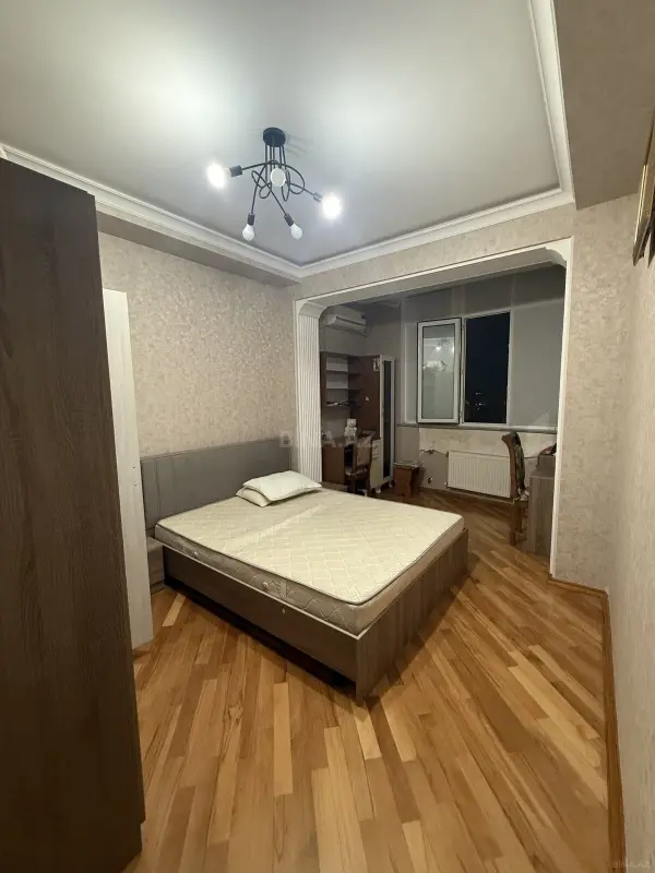 Kirayə verilir 3 otaqlı mənzil 100 m²
