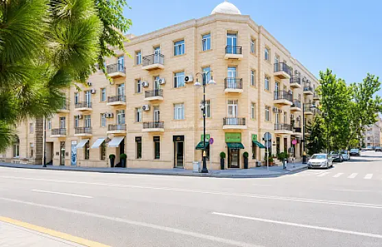 Satılır 4 otaqlı mənzil 120 m² — Bakı 4 otaq 120.00 m²