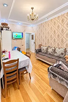 Satılır 2 otaqlı mənzil 58 m² — Bakı, İnşaatçılar 2 otaq 58.00 m²