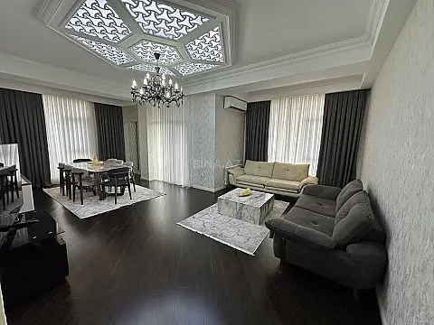 Kirayə verilir 3 otaqlı mənzil 160 m² — Bakı, Nərimanov 3 otaq 160.00 m²