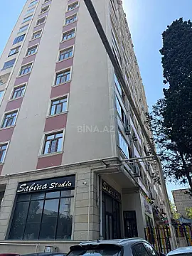 Satılır 4 otaqlı mənzil 177 m² — Bakı 4 otaq 177.00 m²