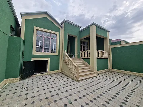 Satılır 3 otaqlı həyət evi 90 m² — Bakı 3 otaq 90.00 m²