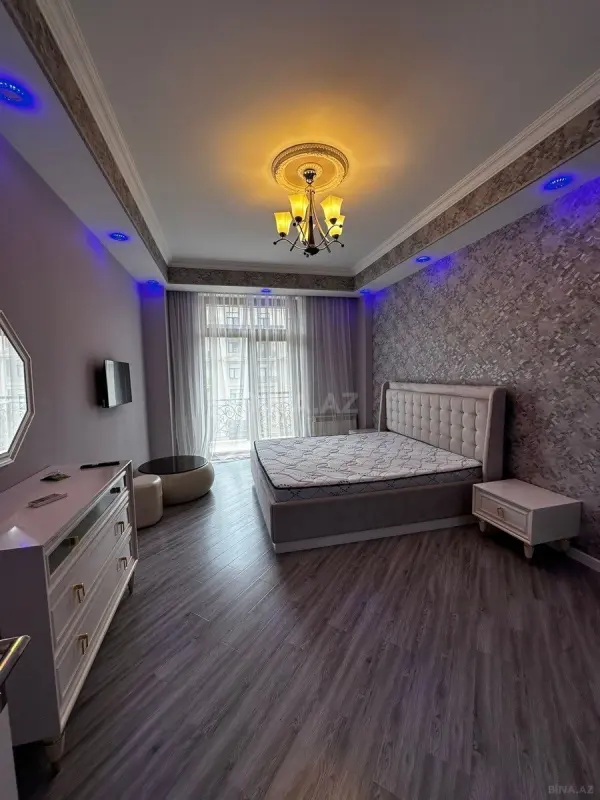 Kirayə verilir 3 otaqlı mənzil 100 m²