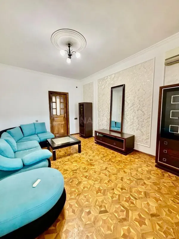 Kirayə verilir 3 otaqlı mənzil 80 m²