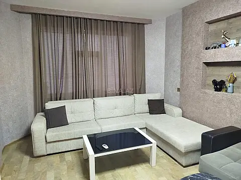 Kirayə verilir 3 otaqlı mənzil 100 m² — Bakı, İnşaatçılar 3 otaq 100.00 m²
