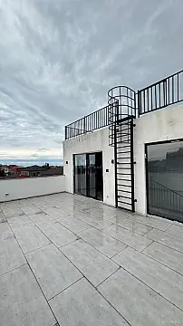Satılır 9 otaqlı həyət evi 350 m² — Bakı, Abşeron 9 otaq 350.00 m²