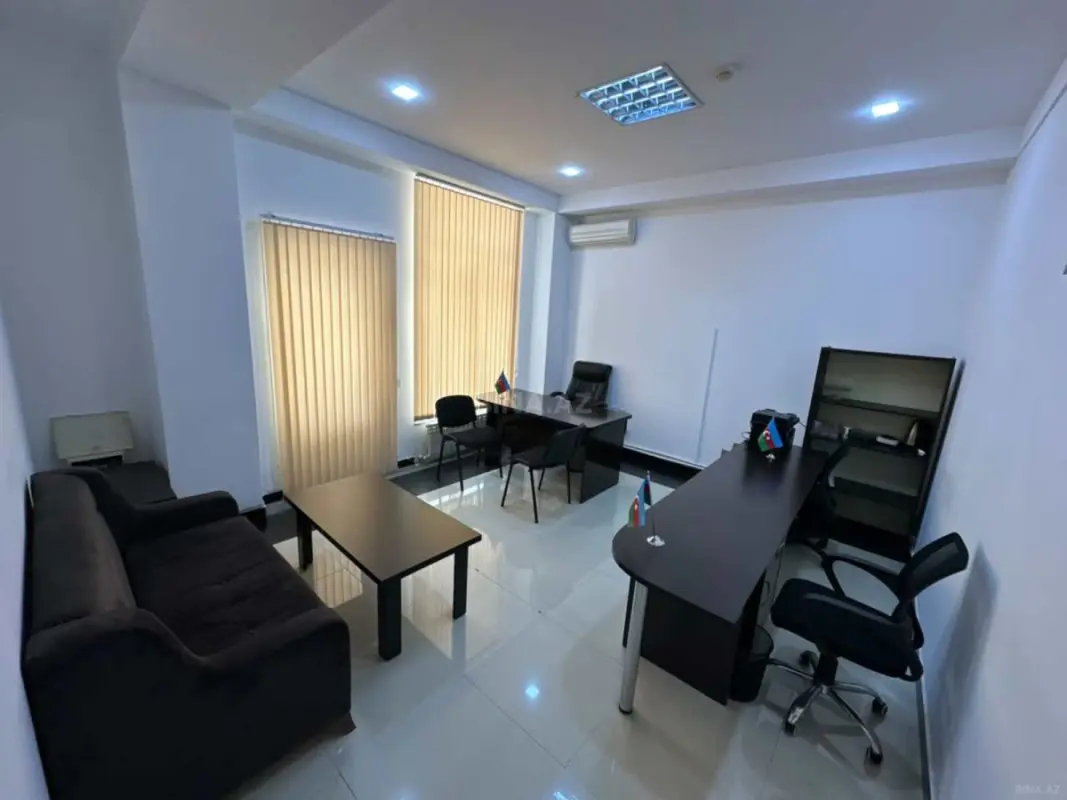 Kirayə verilir 1 otaqlı ofis 25 m²