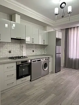 Kirayə verilir 3 otaqlı mənzil 96 m² — Bakı 3 otaq 96.00 m²