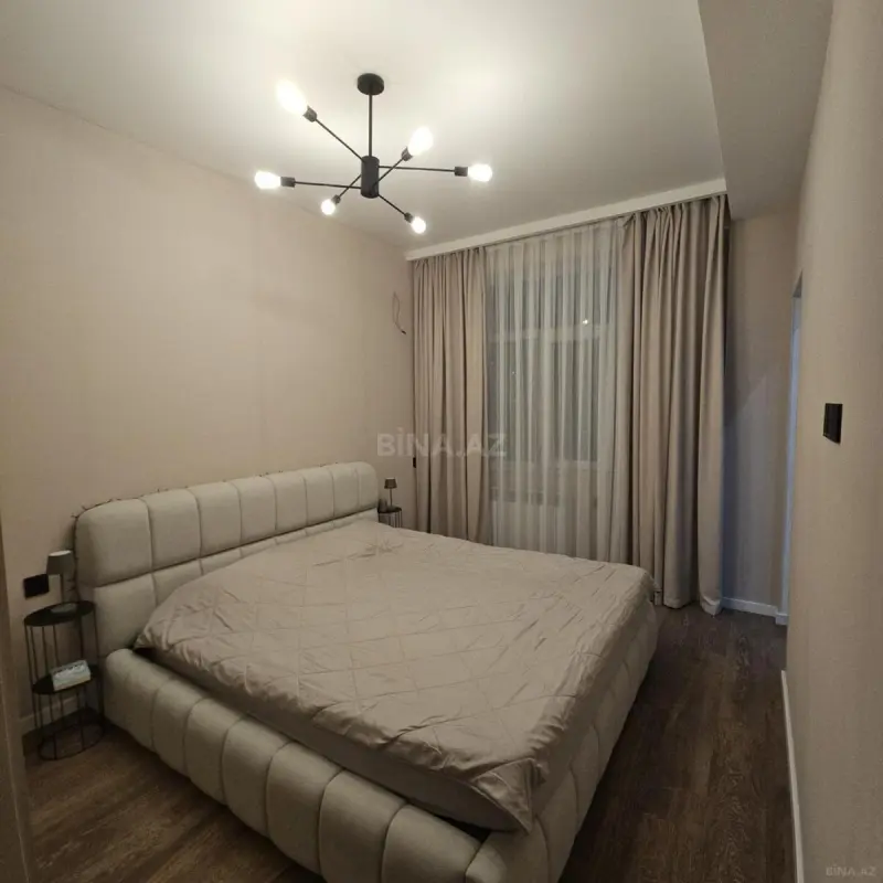 Satılır 3 otaqlı mənzil 104 m²