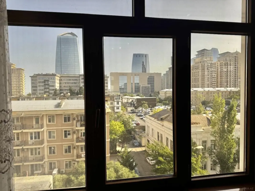 Kirayə verilir 3 otaqlı mənzil 110 m²
