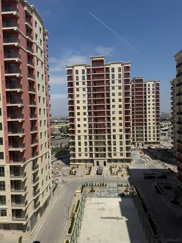 Satılır 2 otaqlı mənzil 63 m²