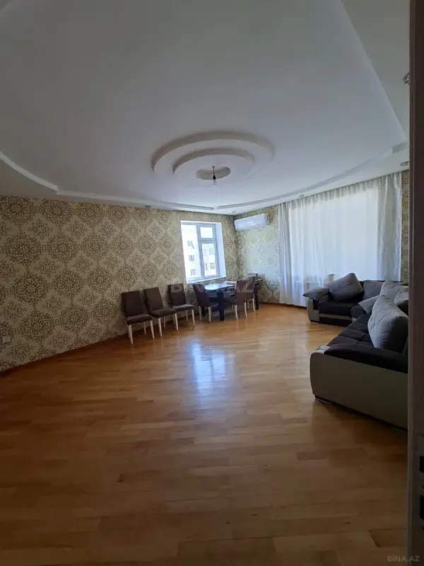 Kirayə verilir 3 otaqlı mənzil 100 m²