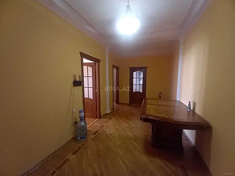 Kirayə verilir 3 otaqlı mənzil 160 m² — Bakı, Nəsimi 3 otaq 160.00 m²
