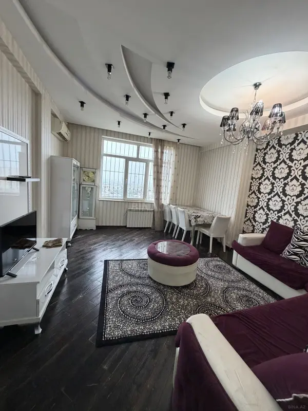 Satılır 3 otaqlı mənzil 96 m²