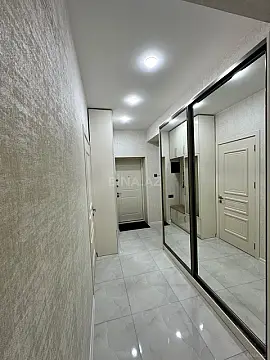 Satılır 3 otaqlı mənzil 98 m² — Bakı, Memar Əcəmi yanı 3 otaq 98.00 m²