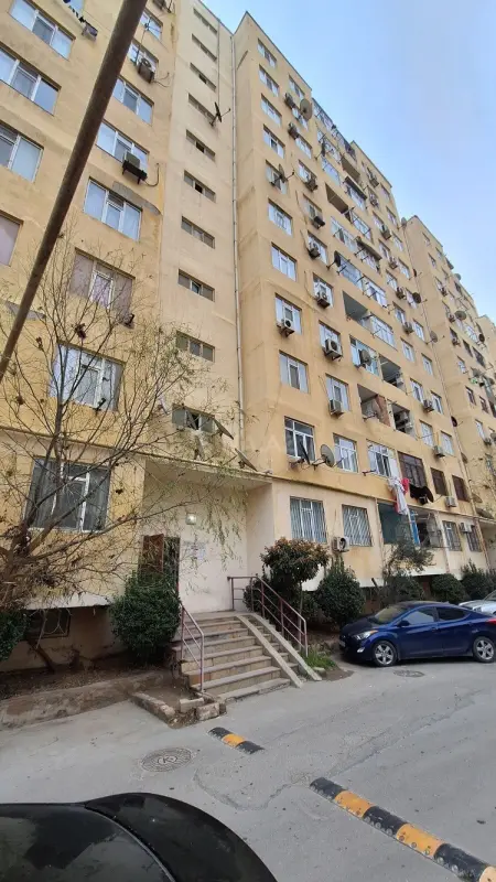 Satılır 2 otaqlı mənzil 70 m²