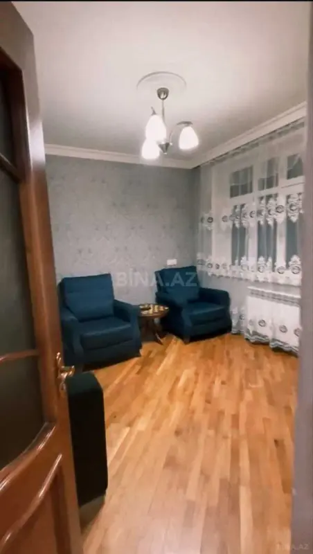 Kirayə verilir 4 otaqlı mənzil 100 m²
