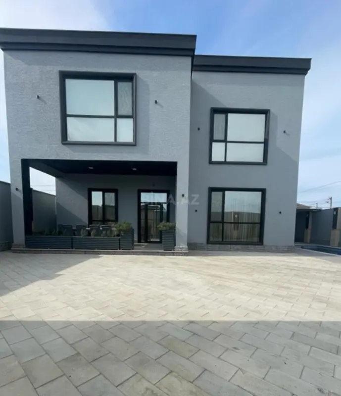 Satılır 6 otaqlı həyət evi 221 m²