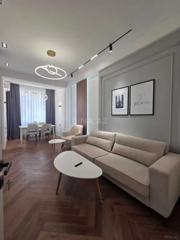 Satılır 3 otaqlı mənzil 108 m²