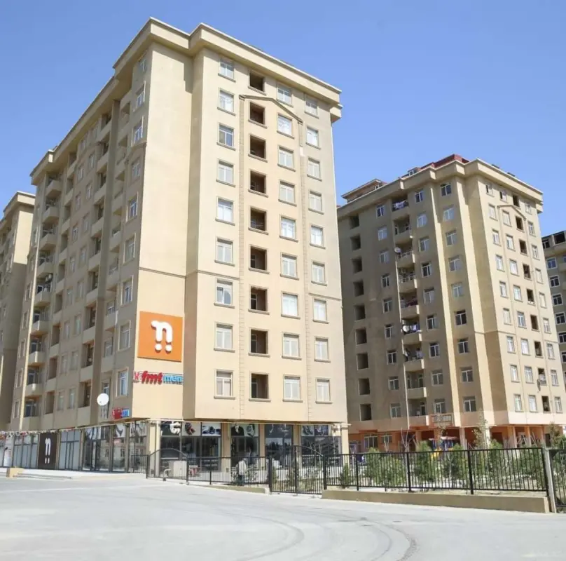 Satılır 3 otaqlı mənzil 84 m²