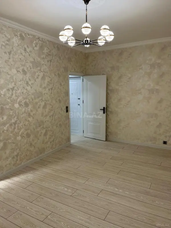 Satılır 2 otaqlı mənzil 42 m²
