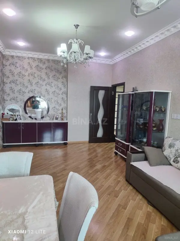 Satılır 3 otaqlı mənzil 99 m²