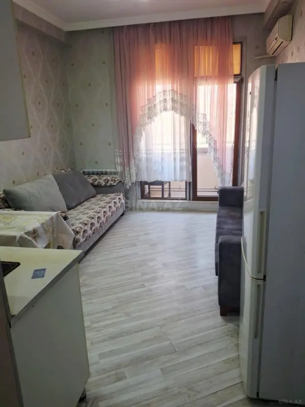 Kirayə verilir 1 otaqlı mənzil 65 m²