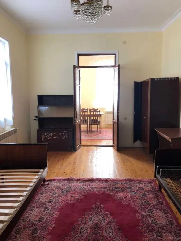 Kirayə verilir 2 otaqlı həyət evi 65 m²