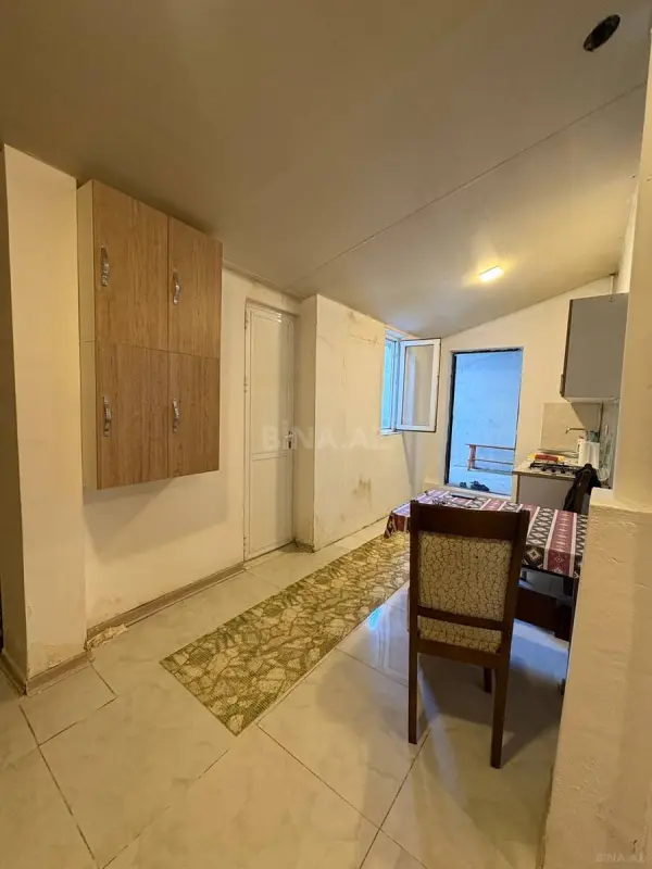 Satılır 2 otaqlı mənzil 79 m²