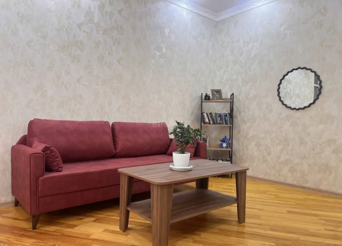 Satılır 2 otaqlı mənzil 57 m²