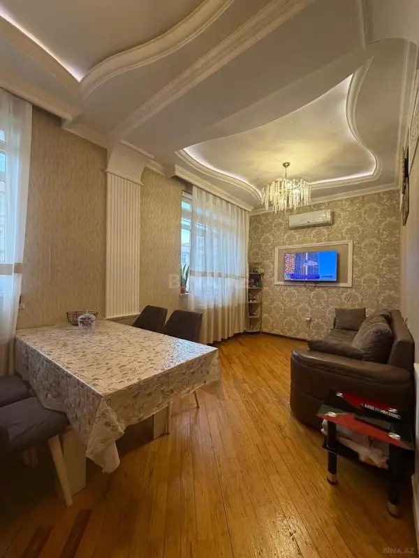 Satılır 2 otaqlı mənzil 44 m²