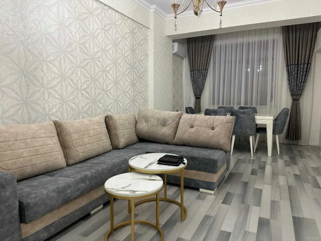 Satılır 2 otaqlı mənzil 66 m²