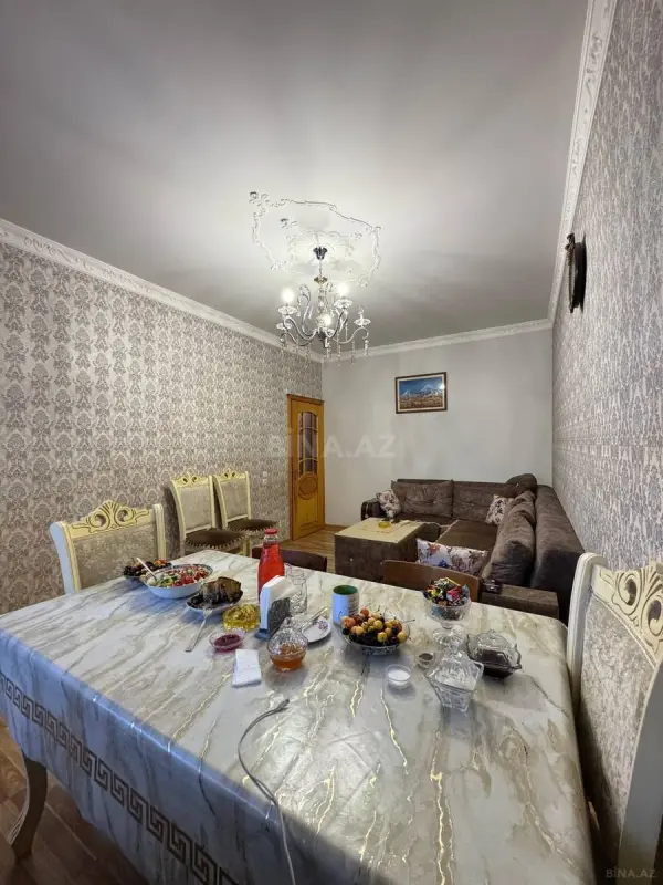 Satılır 4 otaqlı mənzil 110 m²