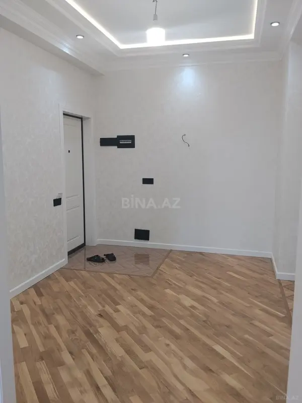 Satılır 2 otaqlı mənzil 85 m²
